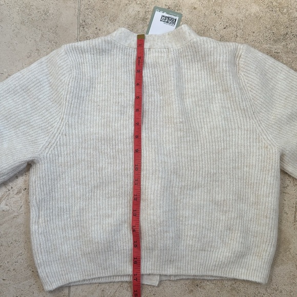 Bow Detail Cardigan - Picture 5 of 5